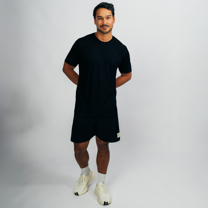 CLEAN 2.0 I Natural Movement Shirt | Black