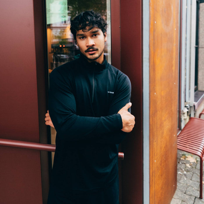 MOTION | Natural Quarter-Zip | Black
